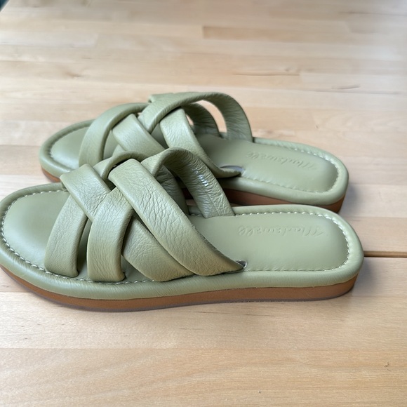 New Madewell The Leeandra Slide Sandal in Lichen Green - Picture 3 of 9